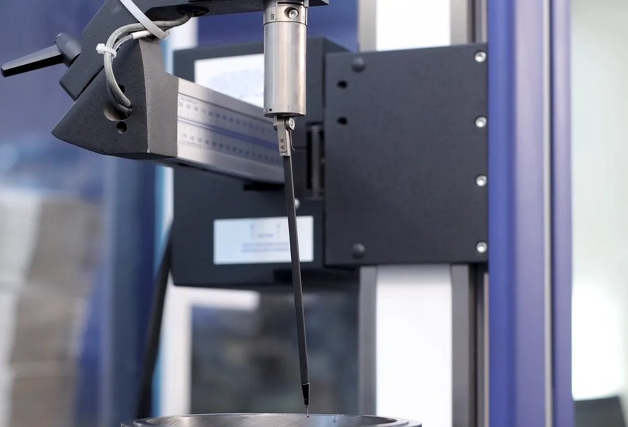 Talyrond-565 roundness tester checking a liner bore